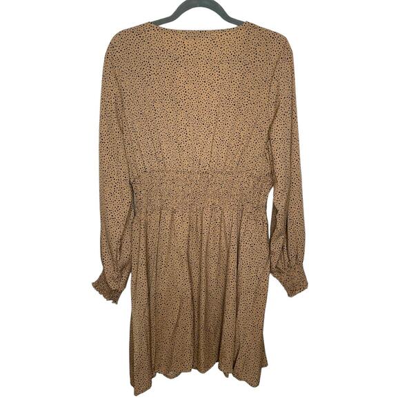 Shein Curve Long Sleeve V-Neck Dress Smocked Waist Tan W/Black Spots Size 1XL - Picture 2 of 10